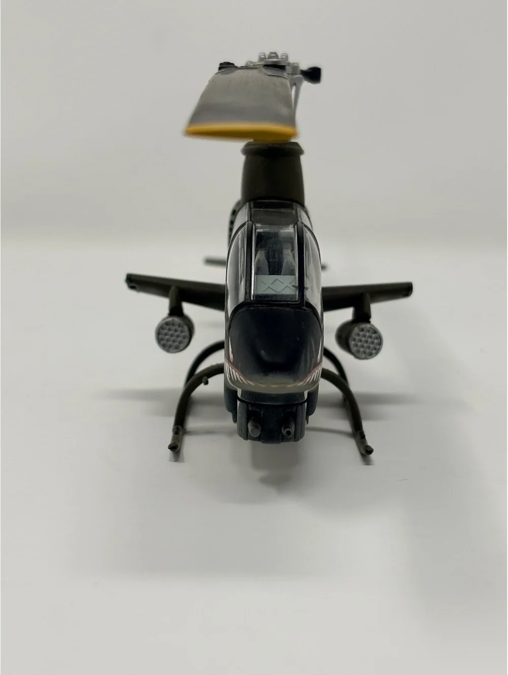 1/48 corgi Bell AH-1 Cobra Diecast model